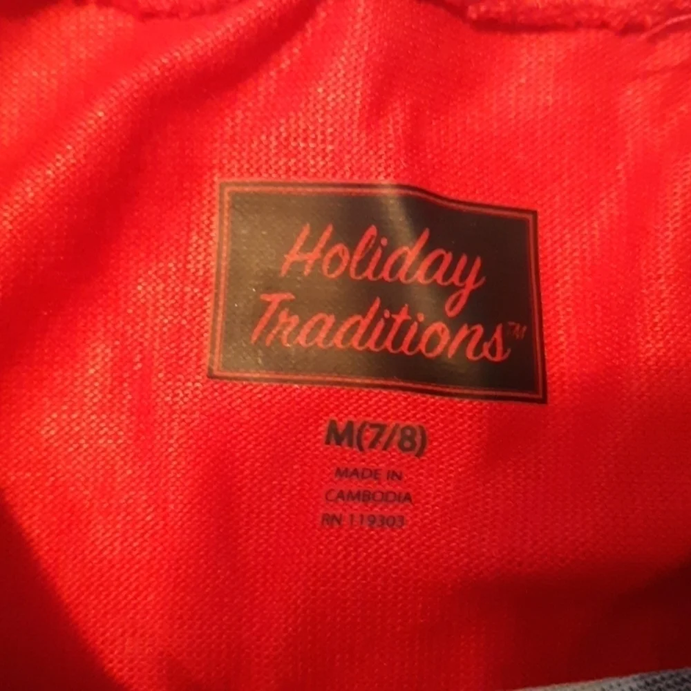 Holiday Traditions 7/8 flame resistant Christmas